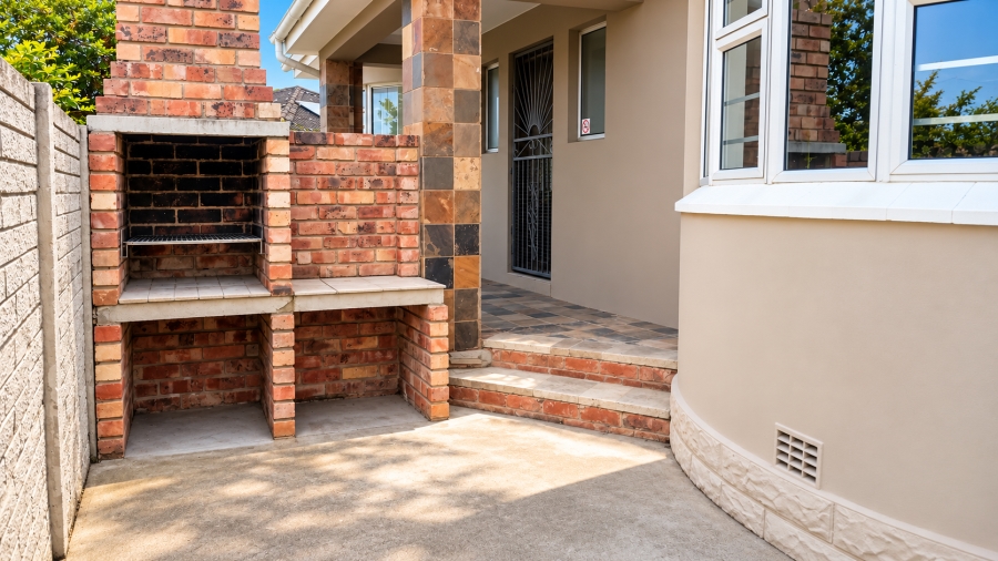 To Let 3 Bedroom Property for Rent in Greenfields Eastern Cape